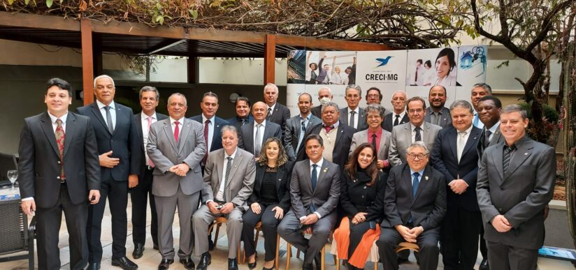 Nova diretoria é empossada para triênio 2022-2024