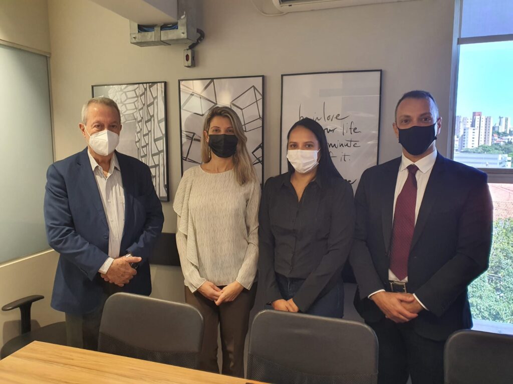 Creci-MG promove encontro com diretor pedagógico do Cofeci