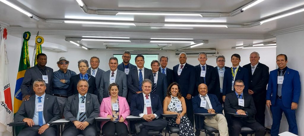 Conselheiros do Creci-Minas se reuniram de forma presencial no dia 26 de setembro para a 7ª plenária da gestão 2022/2024.