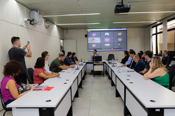 Reunião na Câmara Municipal de Belo Horizonte com representantes da construção civil e do setor imobiliário – Modernização do Código de Edificações.