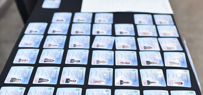 Entrega de cédulas profissionais para 150 novos corretores em Belo Horizonte